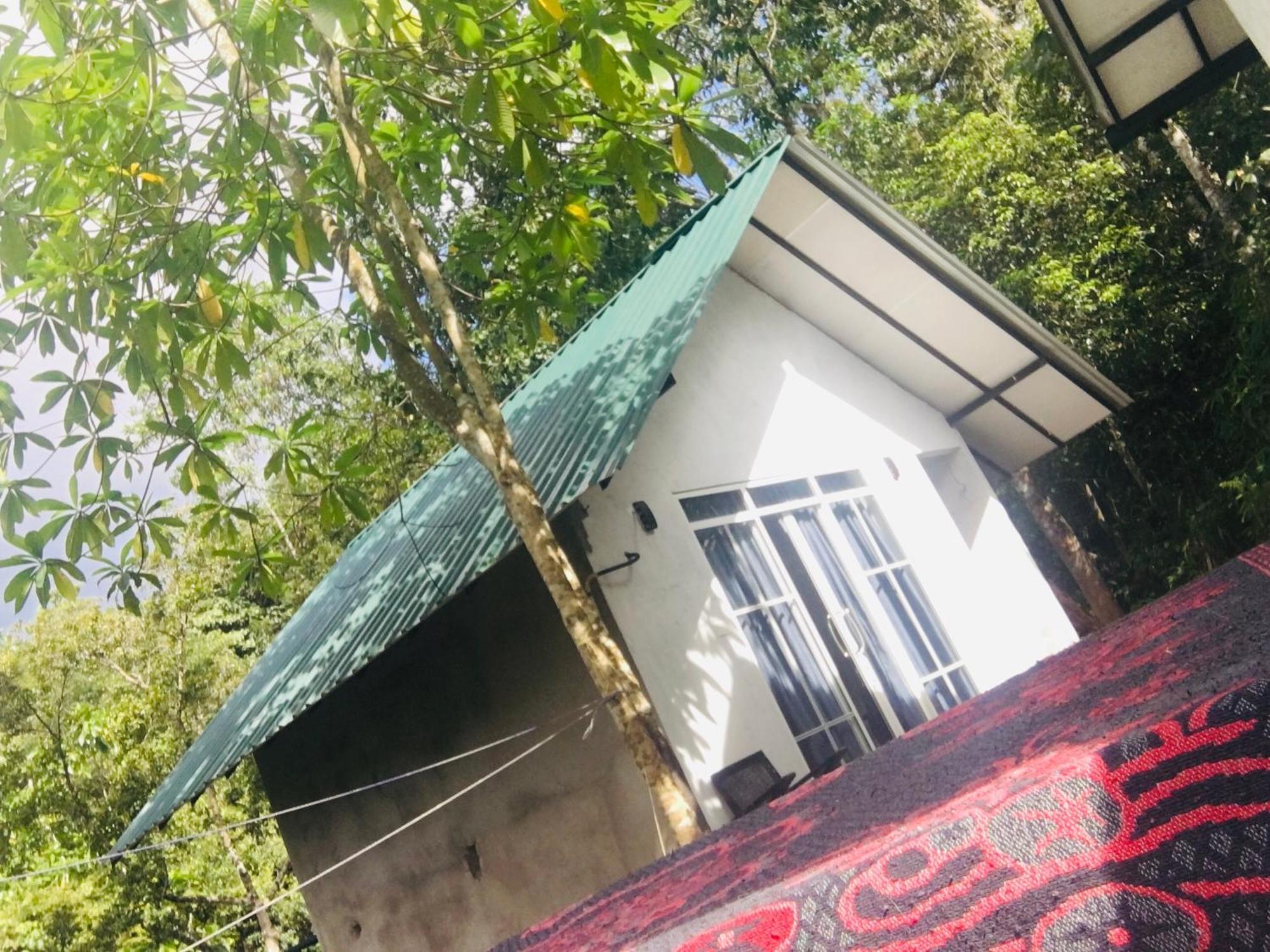 Little Wood Villa And Retreats Doluwa Κάντι Εξωτερικό φωτογραφία